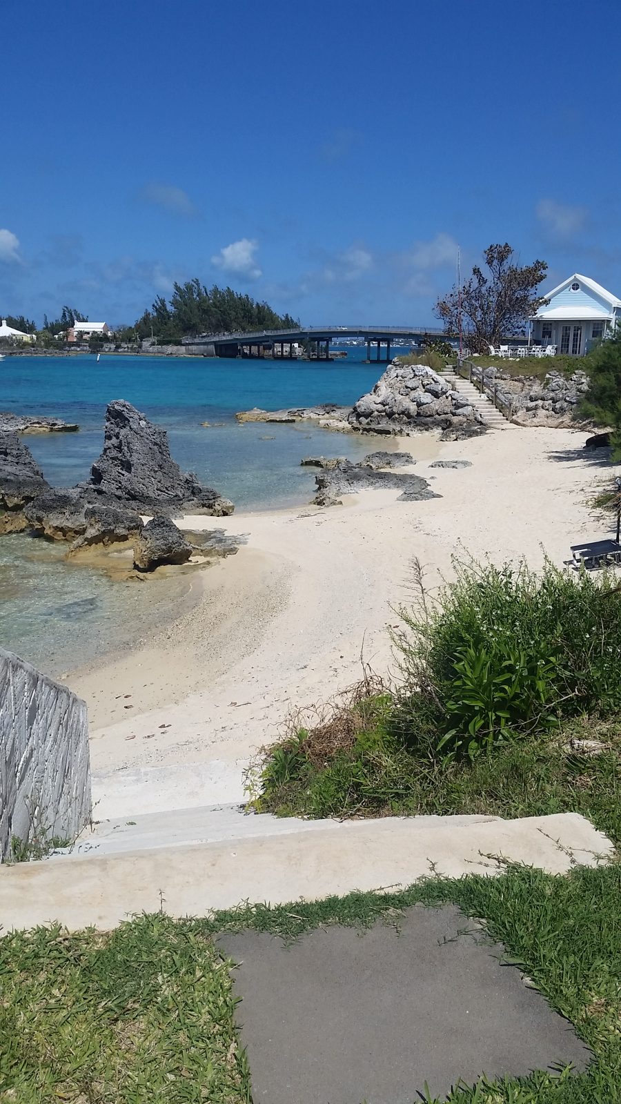 Path down to the beach